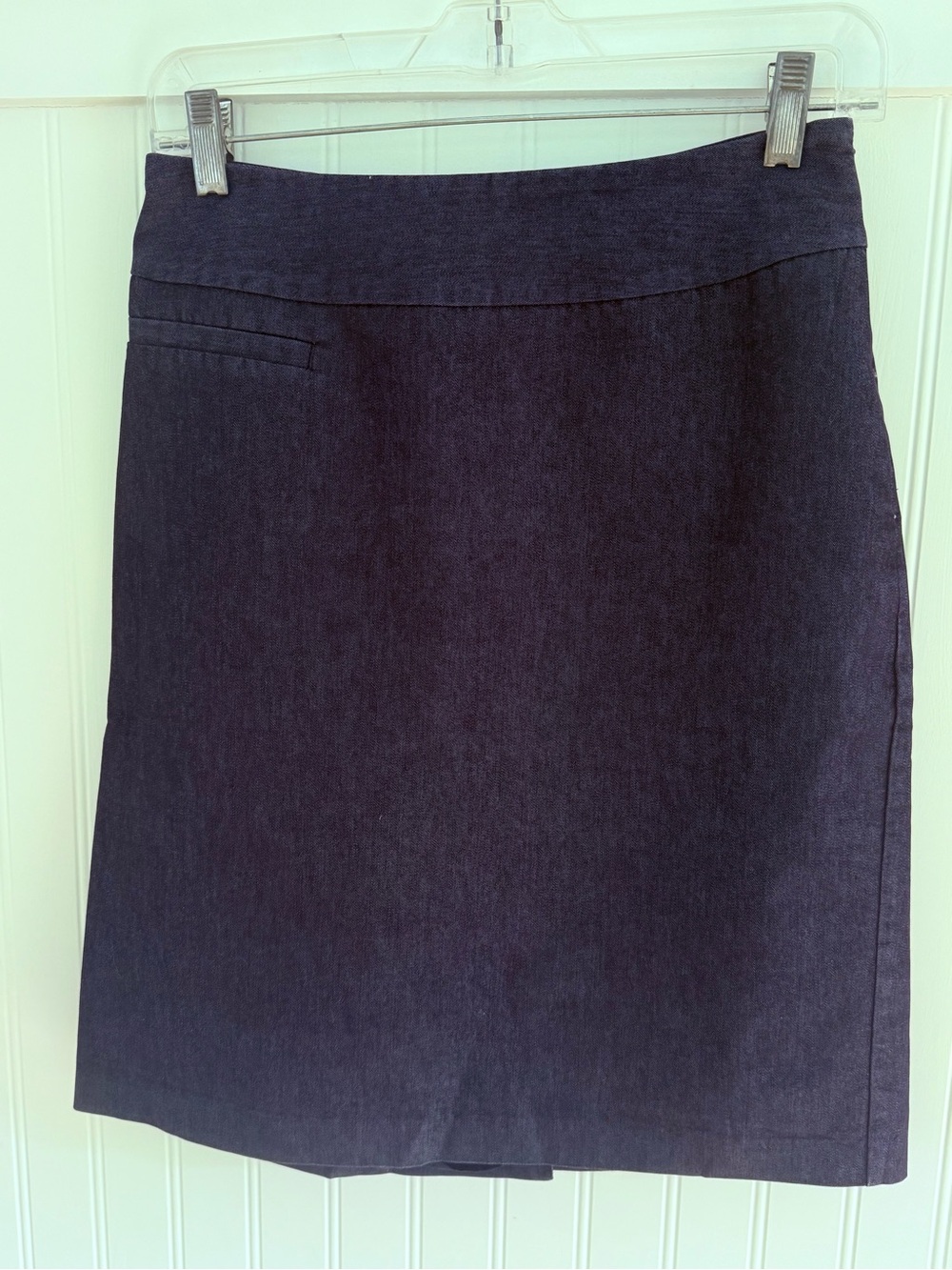 Merona Dark Navy Pencil Skirt with Pocket Detail size 2.